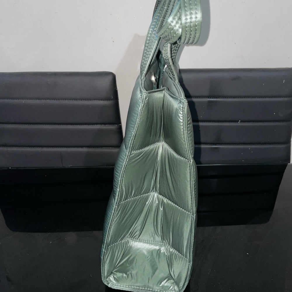 Moose Knuckle X Telfar Puffer Bag - Picture 4 of 11